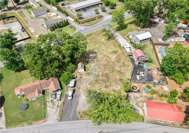 Photo 2 of Land for sale at 5185 Groovers Landing Rd SE, Acworth, GA 30101 | MLS# 7776498 | Listing updated on 2026-05-27