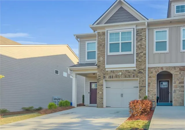 1st image of 6410 Shalks Crossing Dr, Lithonia, GA 30058 | MLS# 7755974
