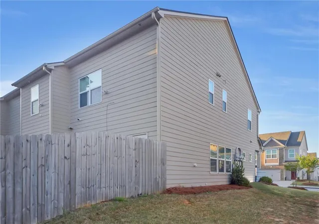 2nd image of 6410 Shalks Crossing Dr, Lithonia, GA 30058 | MLS# 7755974