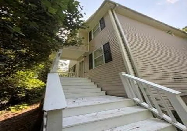 Photo 1 of Single family home for sale at 495 Fairlane Cir Nw, Atlanta, GA 30331 | MLS# 7820593 | Listing updated on 2026-09-21