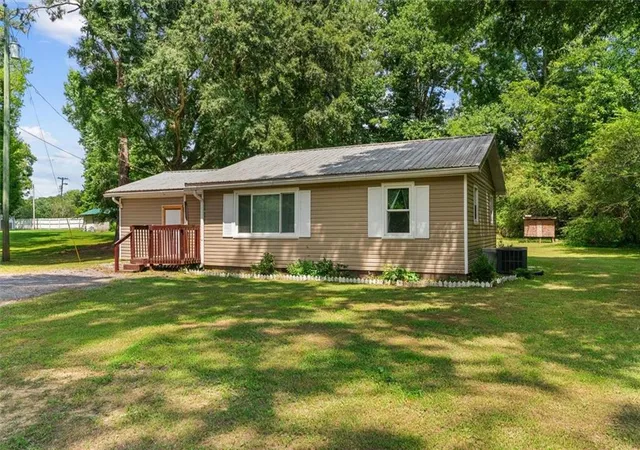 Photo 3 of Single family home for sale at 163 Ben Putnam Rd, Resaca, GA 30735 | MLS# 7805557 | Listing updated on 2026-08-20