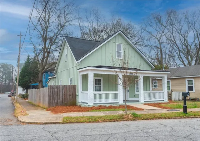1st image of 3136 E Point St, Atlanta, GA 30344 | MLS# 7700906