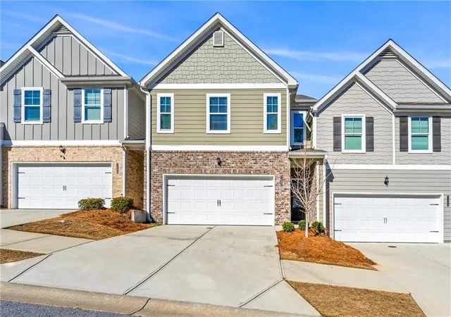 1st image of 7492 Knoll Hollow Rd, Lithonia, GA 30058 | MLS# 7790936