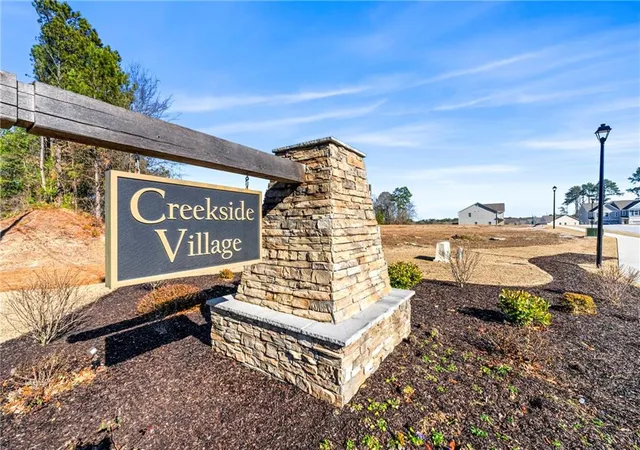 30th image of 7492 Knoll Hollow Rd, Lithonia, GA 30058 | MLS# 7790936