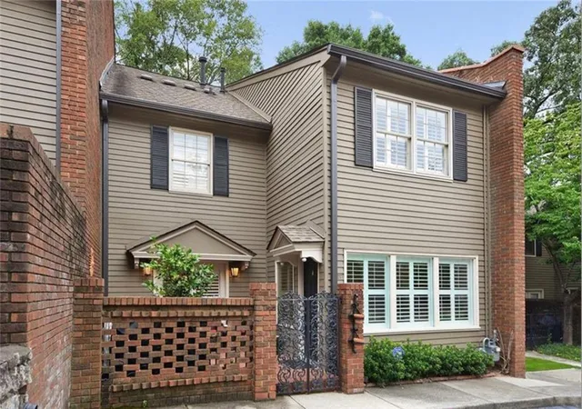 3rd image of 5217 Glenridge Dr Ne, Atlanta, GA 30342 | MLS# 7777387