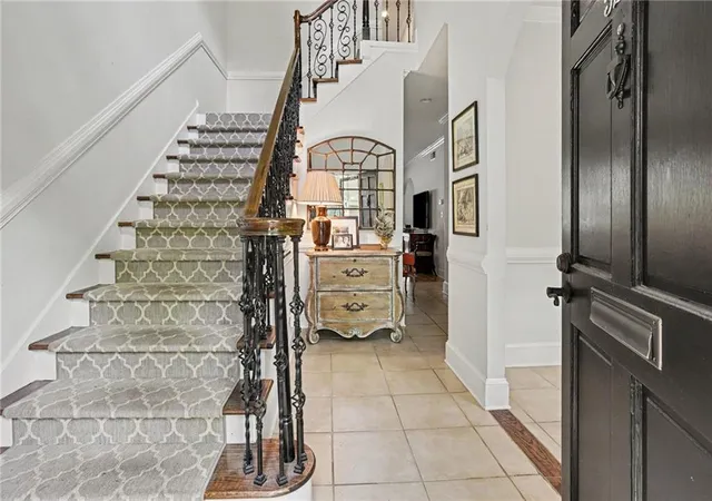 4th image of 5217 Glenridge Dr Ne, Atlanta, GA 30342 | MLS# 7777387