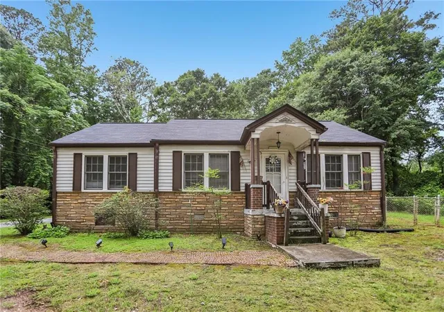 Photo 1 of Single family home for sale at 5830 Garner Rd Sw, Mableton, GA 30126 | MLS# 7782955 | Listing updated on 2026-10-06
