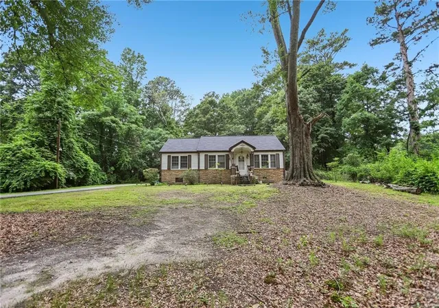 Photo 3 of Single family home for sale at 5830 Garner Rd Sw, Mableton, GA 30126 | MLS# 7782955 | Listing updated on 2026-10-06