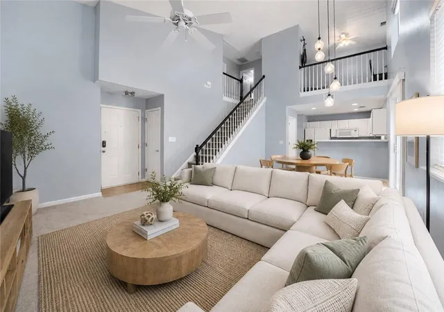 Photo 3 of Sale Pending at 1277 W Oaks Way, Woodstock, GA 30188 | MLS# 7806077 | Listing updated on 2026-08-23