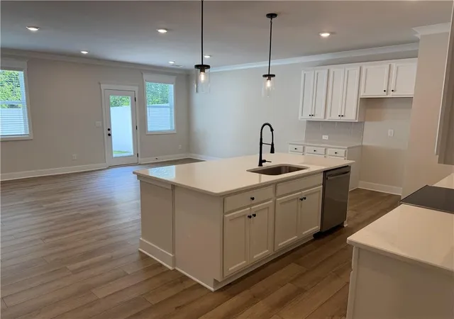 Photo 3 of Sale Pending at 4163 Millstone Park Ln, Gainesville, GA 30504 | MLS# 7722688 | Listing updated on 2026-09-08