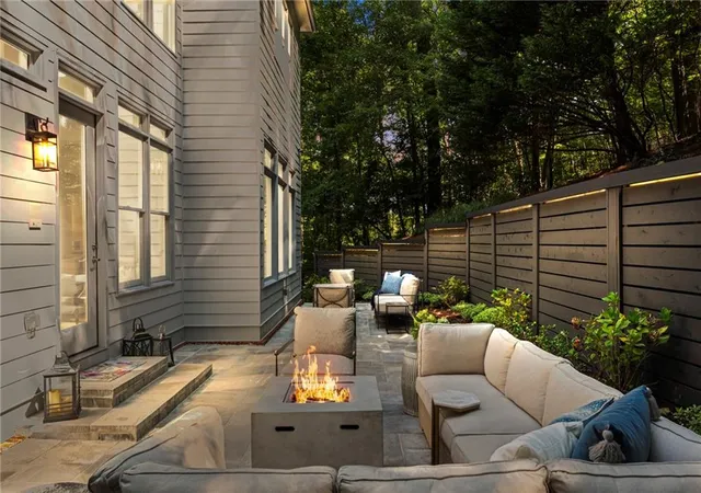 3rd image of 205 Aerie Ct, Sandy Springs, GA 30350 | MLS# 7781863