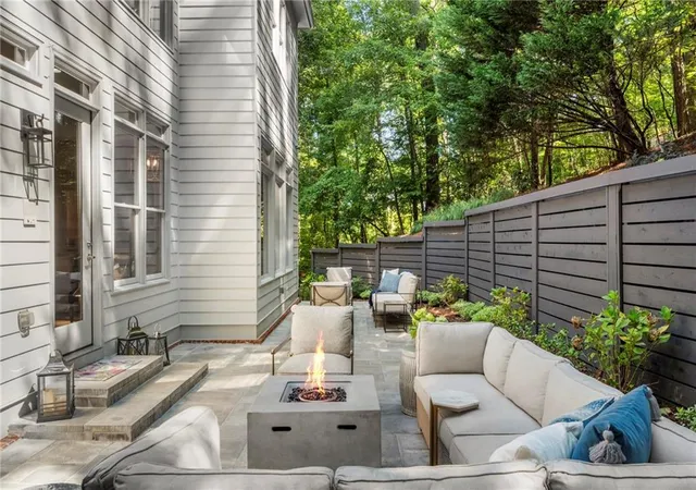 4th image of 205 Aerie Ct, Sandy Springs, GA 30350 | MLS# 7781863