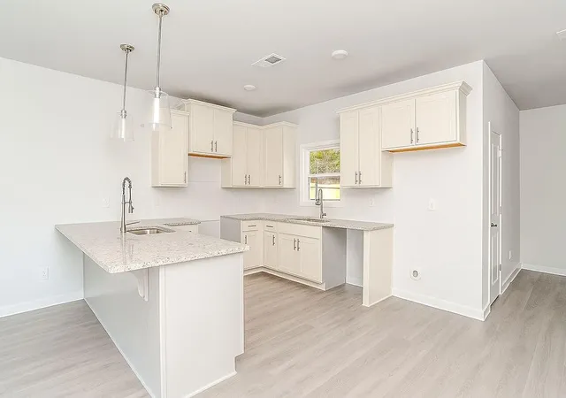 Photo 4 of Single family home for sale at 160 Bartow St, Fayetteville, GA 30214 | MLS# 7830266 | Listing updated on 2026-10-23
