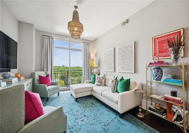 2nd image of 2626 Peachtree Rd Nw #1104, Atlanta, GA 30305 | MLS# 7816196