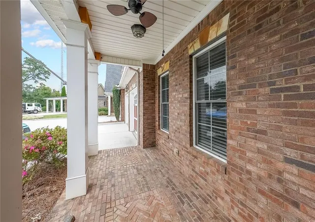 Listing Photo 5 - Condo for sale in building located at 2314 Sandy Oaks Dr, Marietta, GA 30066