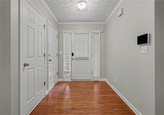 Photo 2 of Single family home for sale at 984 Natural Brk Trl, Lawrenceville, GA 30045 | MLS# 7810311 | Listing updated on 2026-09-16