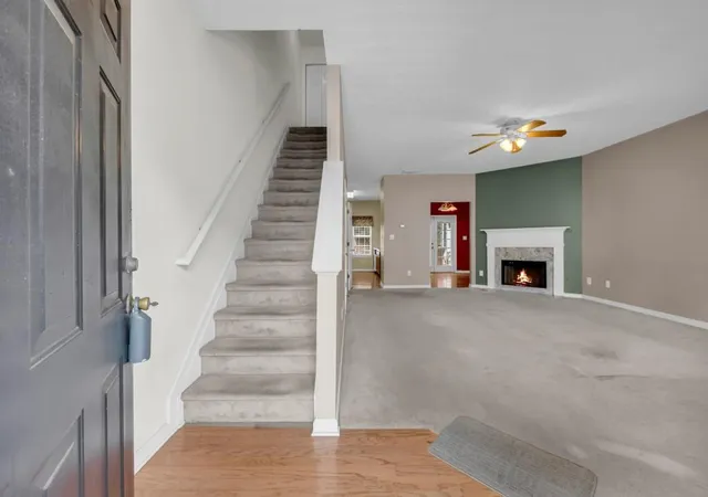 3rd image of 928 Tree Creek Blvd, Lawrenceville, GA 30043 | MLS# 7804667