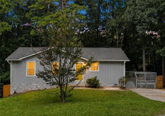 Photo 3 of Sale Pending at 2089 Quilt Ct, Lithonia, GA 30058 | MLS# 7816013 | Listing updated on 2026-09-21