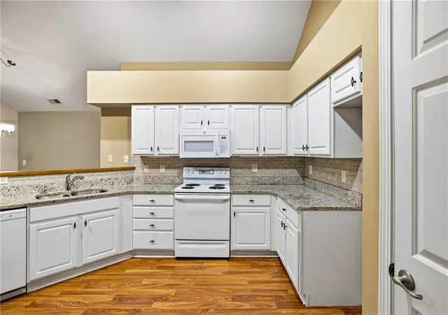 5th image of 3783 Vineyards Lake Cir Nw #21, Kennesaw, GA 30144 | MLS# 7808636
