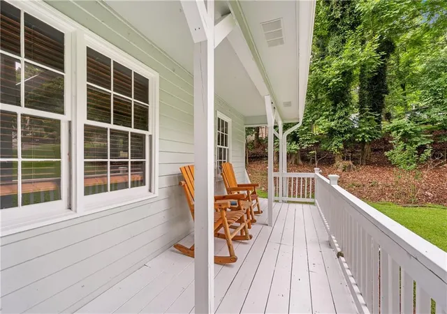 Homes for sale in Woodstock, GA | 426 Riverlake Ct, Woodstock, GA 30188 | MLS# 7764362