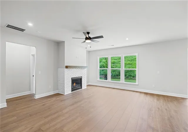 Photo 3 of Sale Pending at 7230 Thistle Dl Way, Flowery Branch, GA 30542 | MLS# 7781776 | Listing updated on 2026-09-17