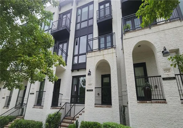 Homes for sale in Atlanta, GA | 2522 Appleden Pl #6, Atlanta, GA 30319 | MLS# 7790191