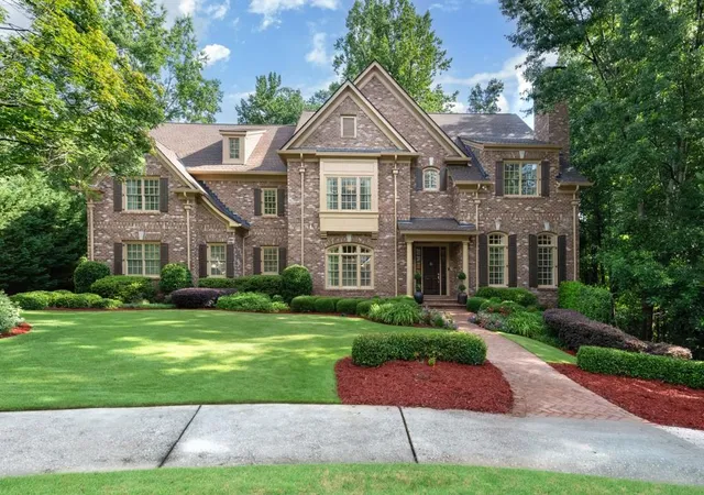 Photo 1 of Single family home for sale at 780 Lovette Ln Ne, Atlanta, GA 30342 | MLS# 7802052 | Listing updated on 2026-08-15