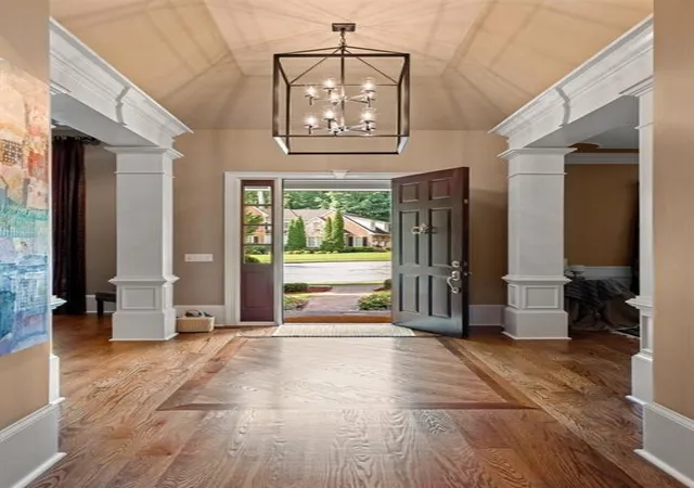 Photo 3 of Single family home for sale at 780 Lovette Ln Ne, Atlanta, GA 30342 | MLS# 7802052 | Listing updated on 2026-08-15