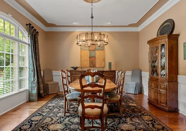 Photo 4 of Single family home for sale at 780 Lovette Ln NE, Atlanta, GA 30342 | MLS# 7802052 | Listing updated on 2026-08-15