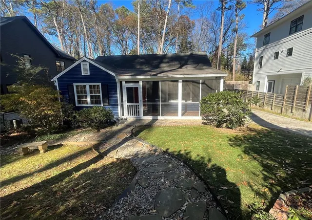 Photo 3 of Sale Pending at 1192 Kingsley Cir NE, Atlanta, GA 30324 | MLS# 7800482 | Listing updated on 2026-09-07