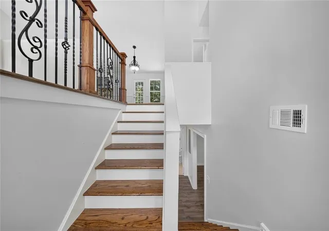 Photo 3 of Sale Pending at 4349 Starboard Dr, Powder Springs, GA 30127 | MLS# 7789395 | Listing updated on 2026-09-08