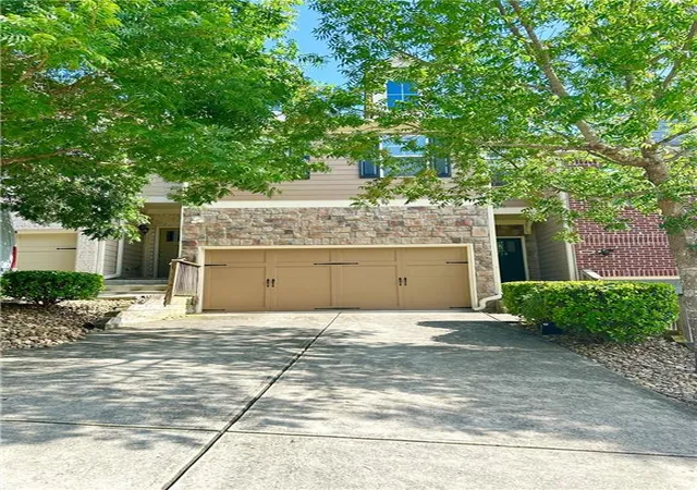 2nd image of 1710 Paxton Dr Sw, Lilburn, GA 30047 | MLS# 7810061