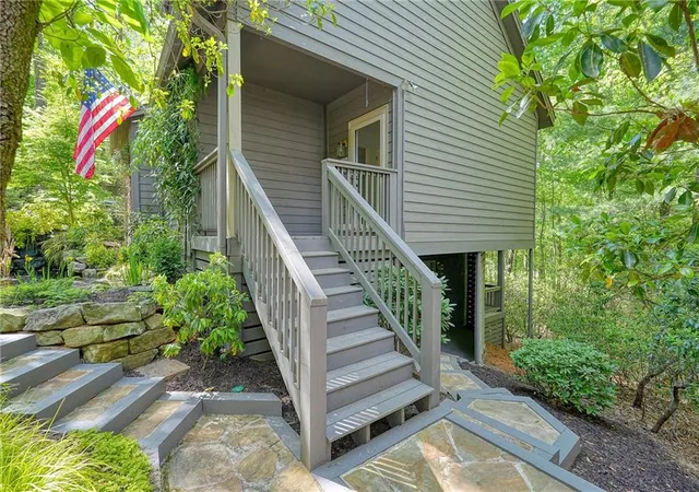 2nd image of 230 Chestnut Rise Trl, Jasper, GA 30143 | MLS# 7758389
