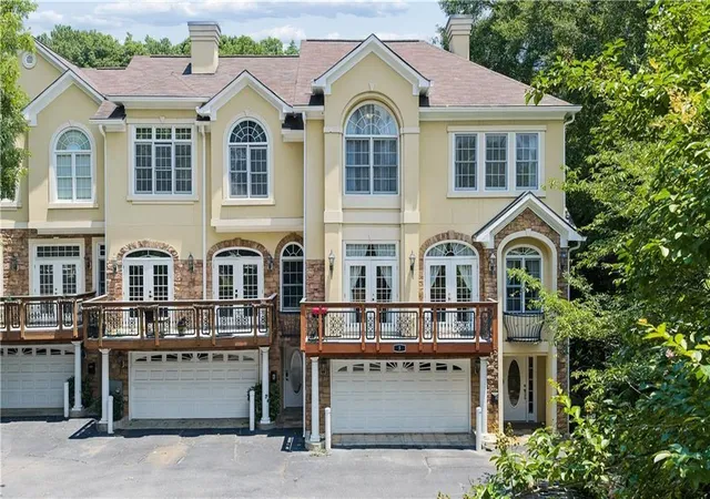1st image of 331 Carpenter Dr #5, Sandy Springs, GA 30328 | MLS# 7803715