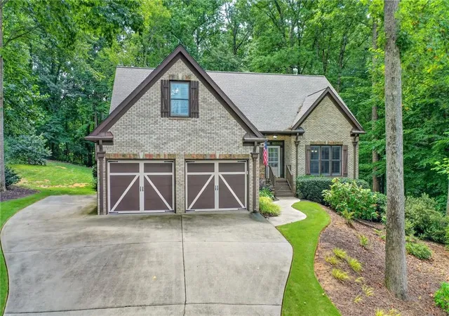 4th image of 304 Crown Ct, Canton, GA 30115 | MLS# 7805159