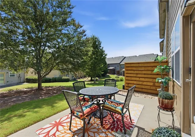 Photo 2 of Townhouse for sale at 5617 Cobblestone Crk Ave, Mableton, GA 30126 | MLS# 7816398 | Listing updated on 2026-08-20