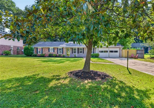 Homes for sale in Norcross, GA | 622 Oneta Dr, Norcross, GA 30093 | MLS# 7797243