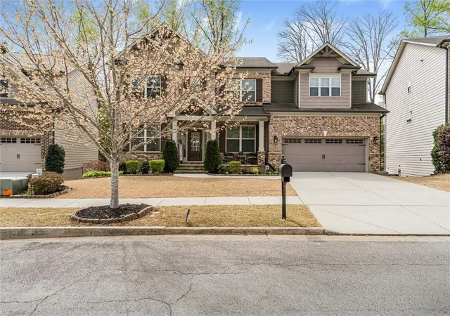 Homes for sale in Buford, GA | 2297 Roberts View Trl, Buford, GA 30519 | MLS# 7756140