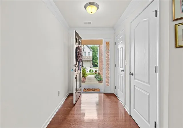 Photo 2 of Single family home for sale at 1092 South Crk Dr, Villa Rica, GA 30180 | MLS# 7824710 | Listing updated on 2026-09-04