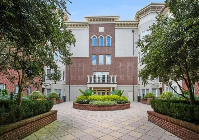 Condo for sale at 3635 E Paces Cir NE #1219, Atlanta, GA 30326 | MLS# 7846563