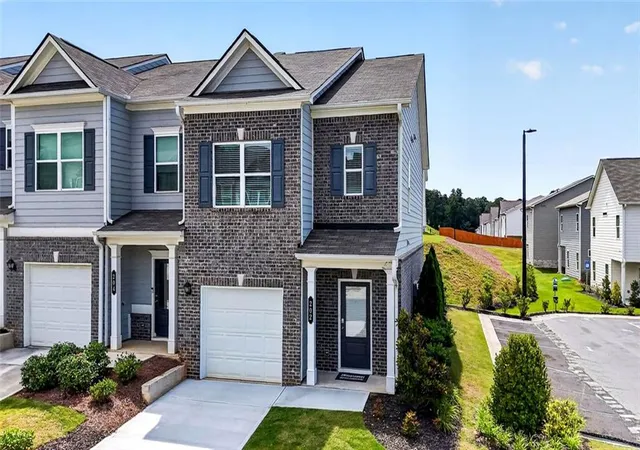 Homes for sale in Cartersville, GA | 2 Dupont Dr #100, Cartersville, GA 30120 | MLS# 7789286