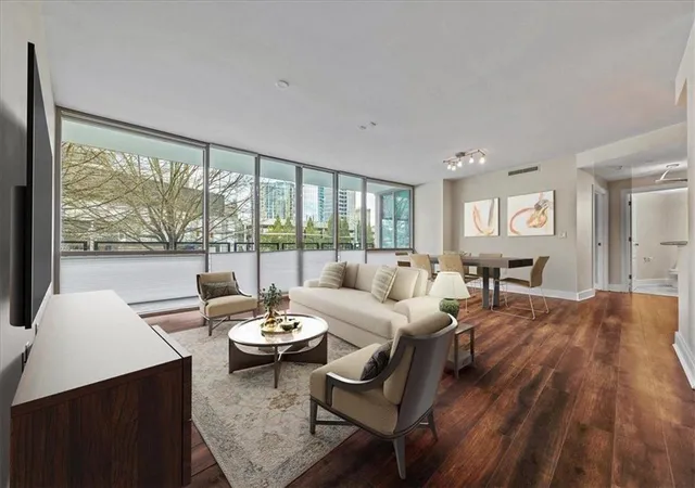 Condo for sale at 700 Park Regency Pl NE #502, Atlanta, GA 30326 | MLS# 7774769 | Listing updated on 2026-08-14