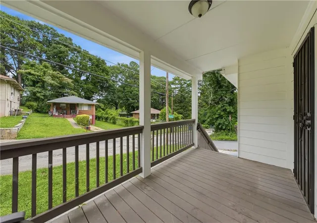 Photo 2 of Single family home for sale at 226 Thornton St Sw, Atlanta, GA 30315 | MLS# 7825695 | Listing updated on 2026-08-22