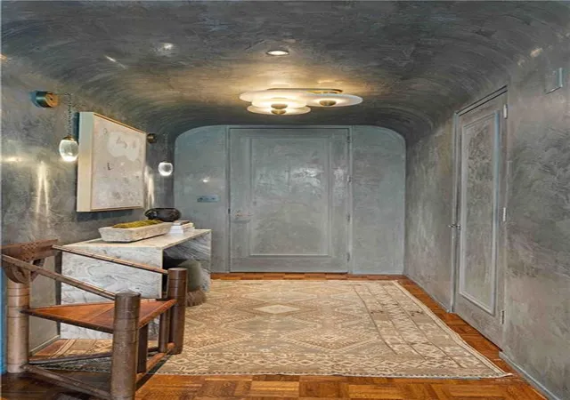 3rd image of 2575 Peachtree Rd Ne #12D, Atlanta, GA 30305 | MLS# 7795332