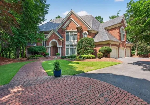 Photo 1 of Single family home for sale at 4969 Northside Dr, Sandy Springs, GA 30327 | MLS# 7847705 | Listing updated on 2026-10-27
