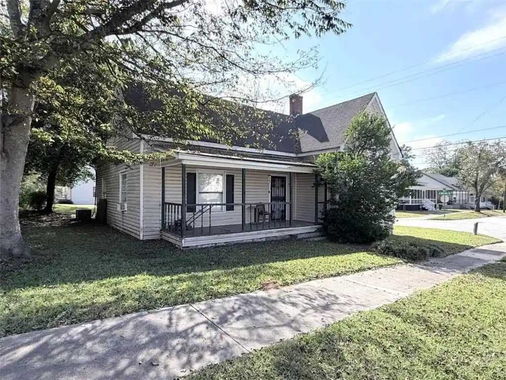 Single family home for sale at 46 Poplar St, Porterdale, GA 30014 | MLS# 7861601