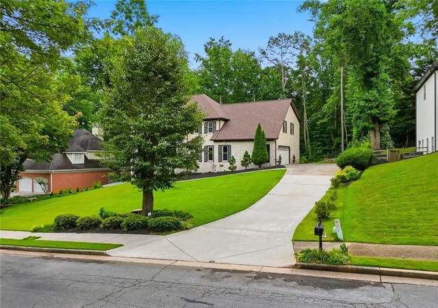 5th image of 535 Old Path Xing, Roswell, GA 30075 | MLS# 7789976