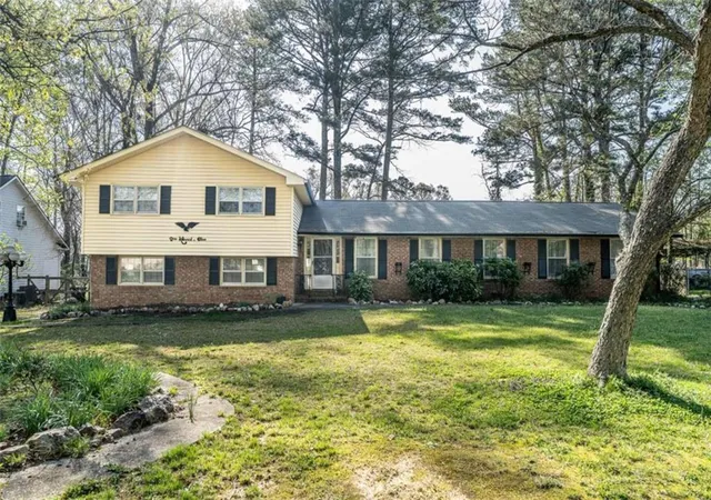 1st image of 103 Rolling Oaks Dr, Rome, GA 30165 | MLS# 7748305