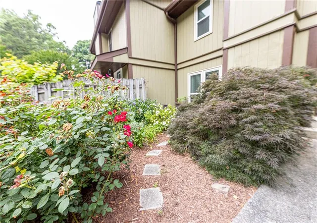 4th image of 2657 Meadow Ct, Atlanta, GA 30341 | MLS# 7776714