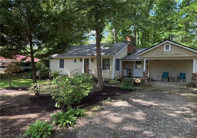 Homes for sale in Conyers, GA | 1268 Woodland Rd Ne, Conyers, GA 30012 | MLS# 7794966